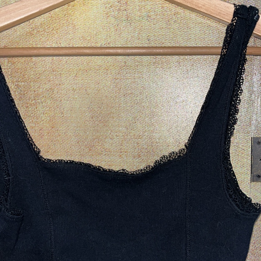 5 for $25! Planet gold black tank body suit - Picture 4 of 4